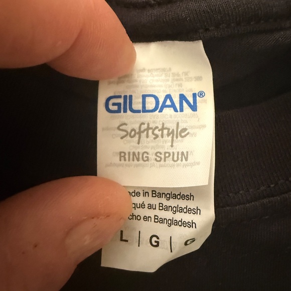 Gildan “Karen Definition” Graphic Tee Black Regular - Picture 4 of 7